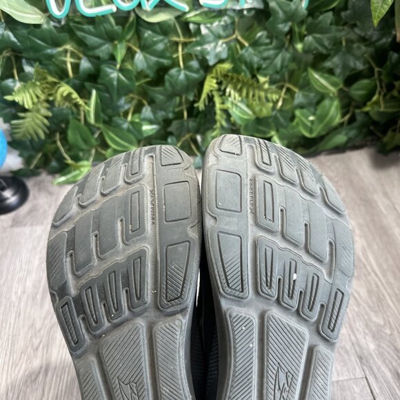 Altra Mens Escalante 4 AL0A85NE001 Black Running Shoes Sneakers Size 7.5 / W 9 main image 6